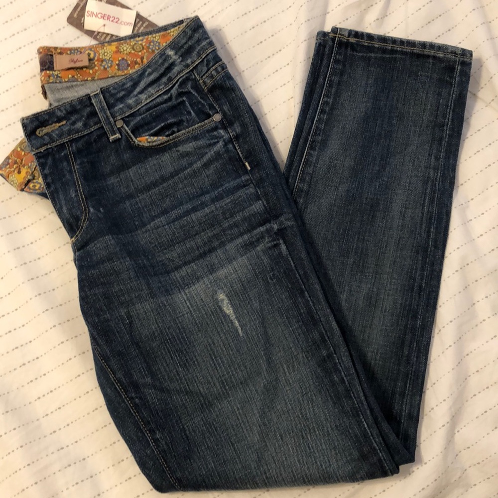 Paige Premium Denim Skyline Ankle Peg Jean